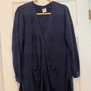 Classic Cardigan - EUC - L